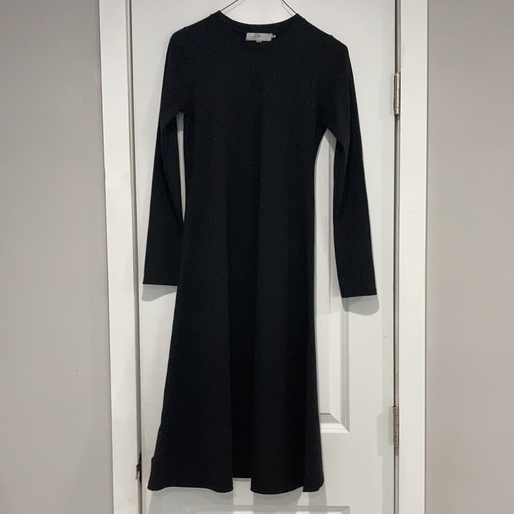 Black MIDI long sleeve dress, great condition